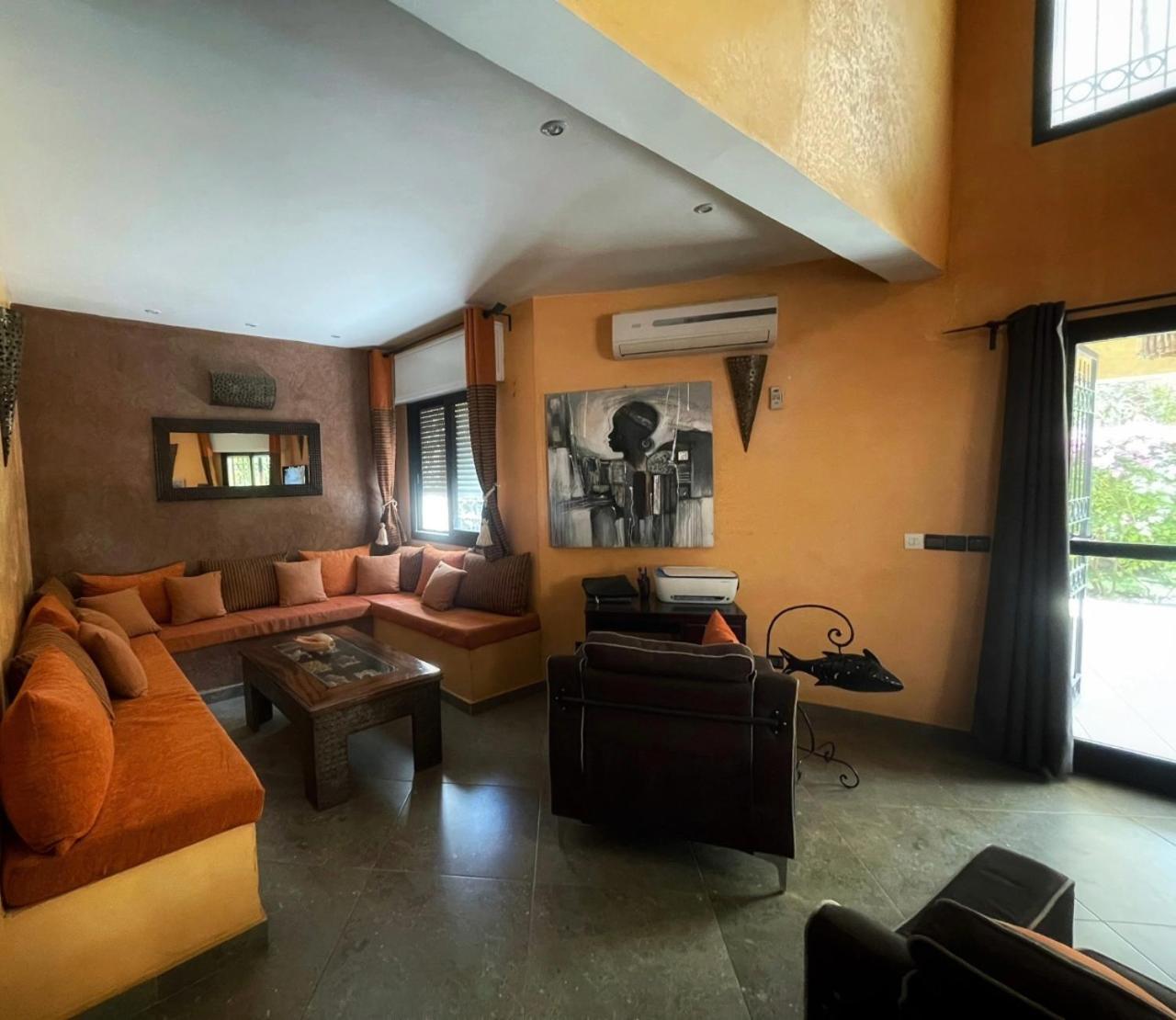 Agence Adjana Resort - Residence Du Port 3 Sali Tapé 外观 照片