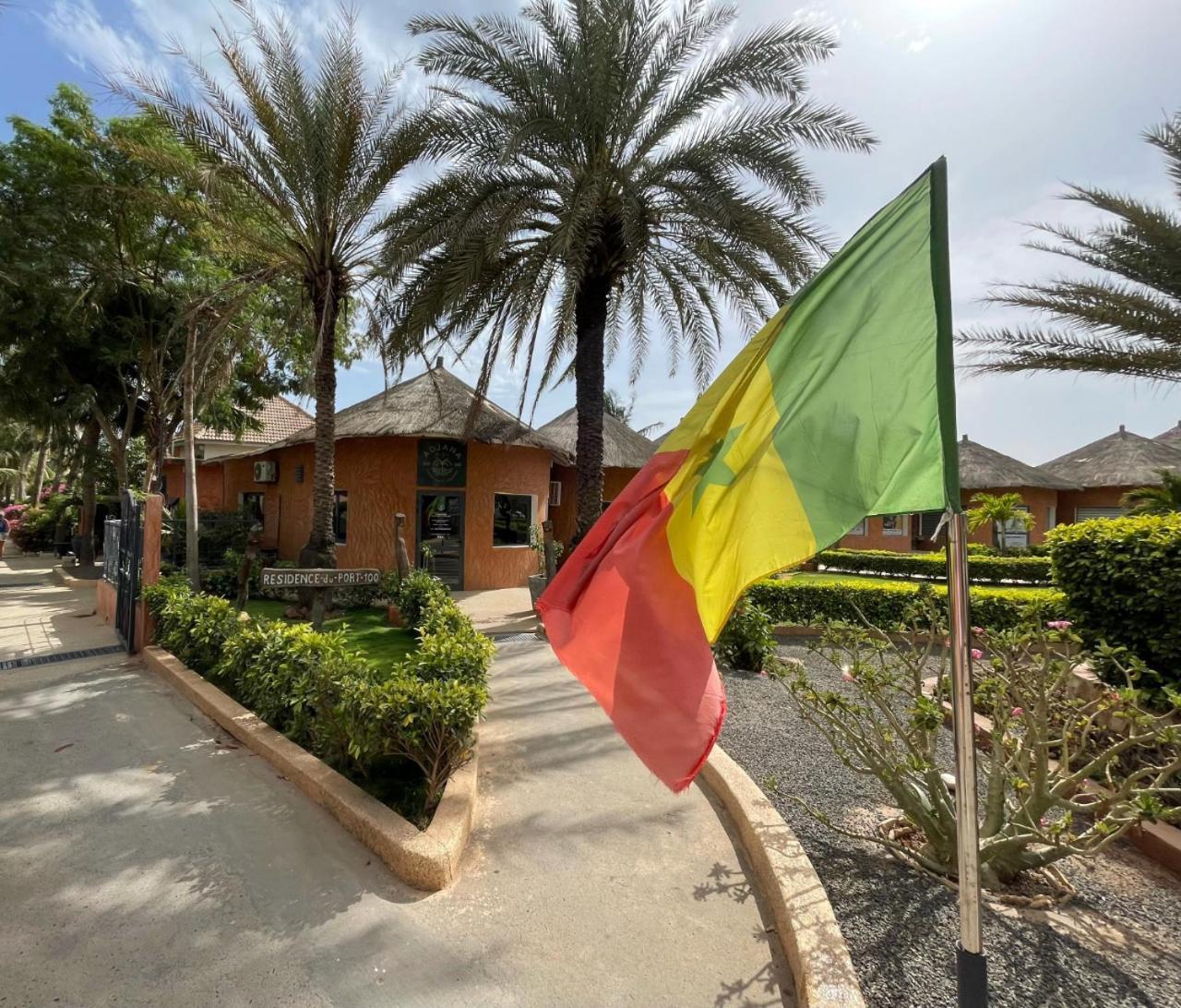 Agence Adjana Resort - Residence Du Port 3 Sali Tapé 外观 照片