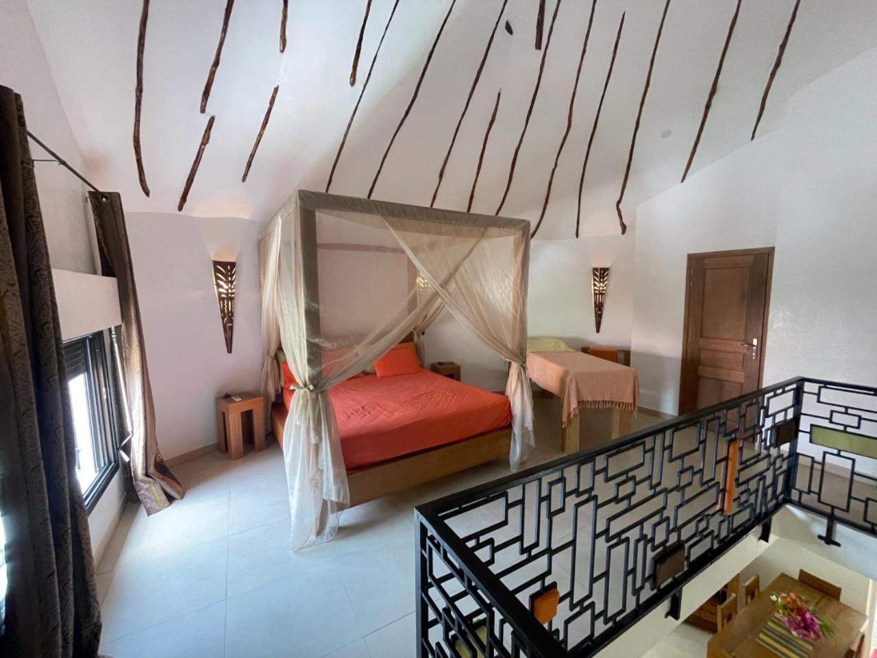 Agence Adjana Resort - Residence Du Port 3 Sali Tapé 外观 照片