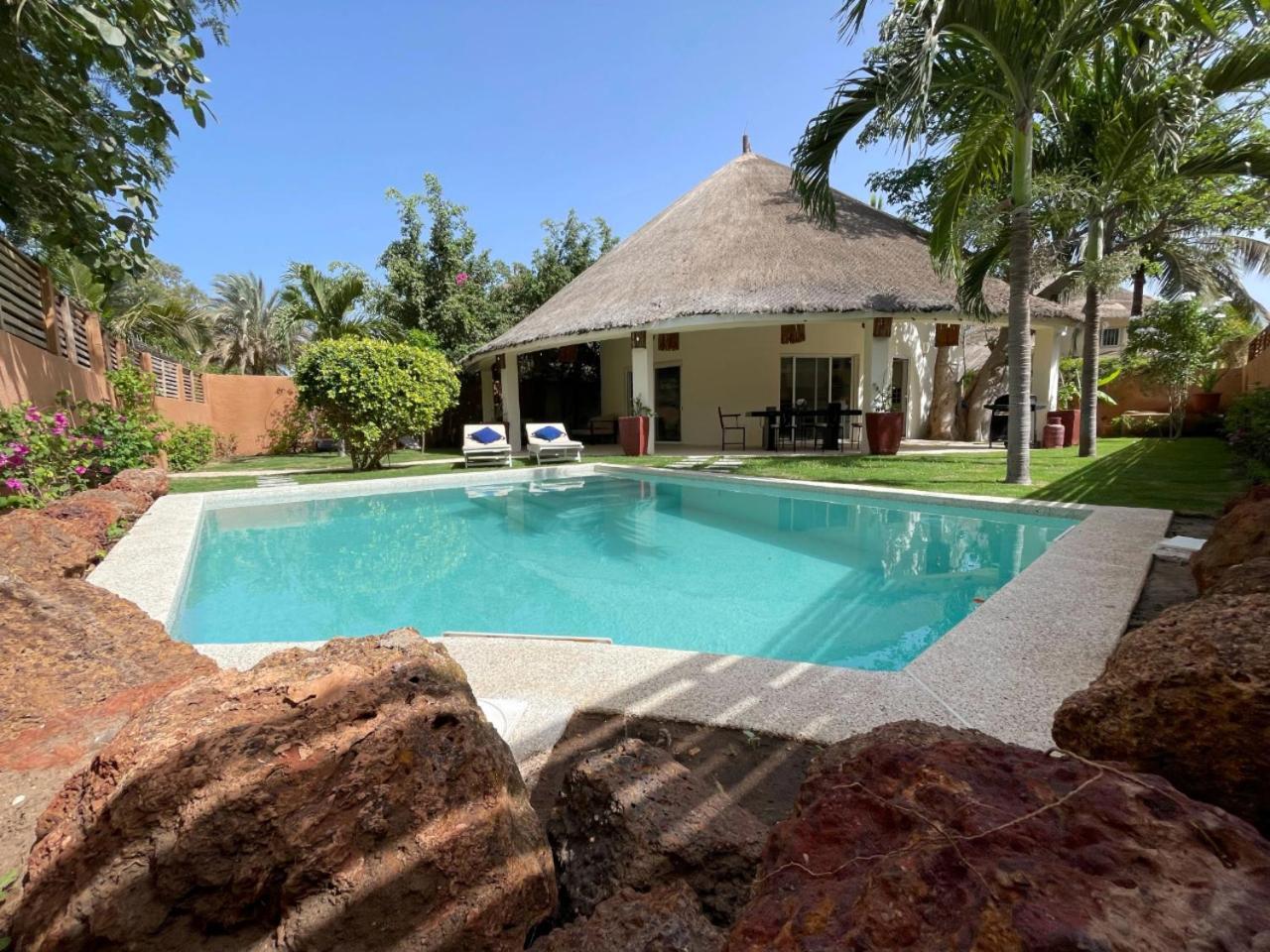 Agence Adjana Resort - Residence Du Port 3 Sali Tapé 外观 照片