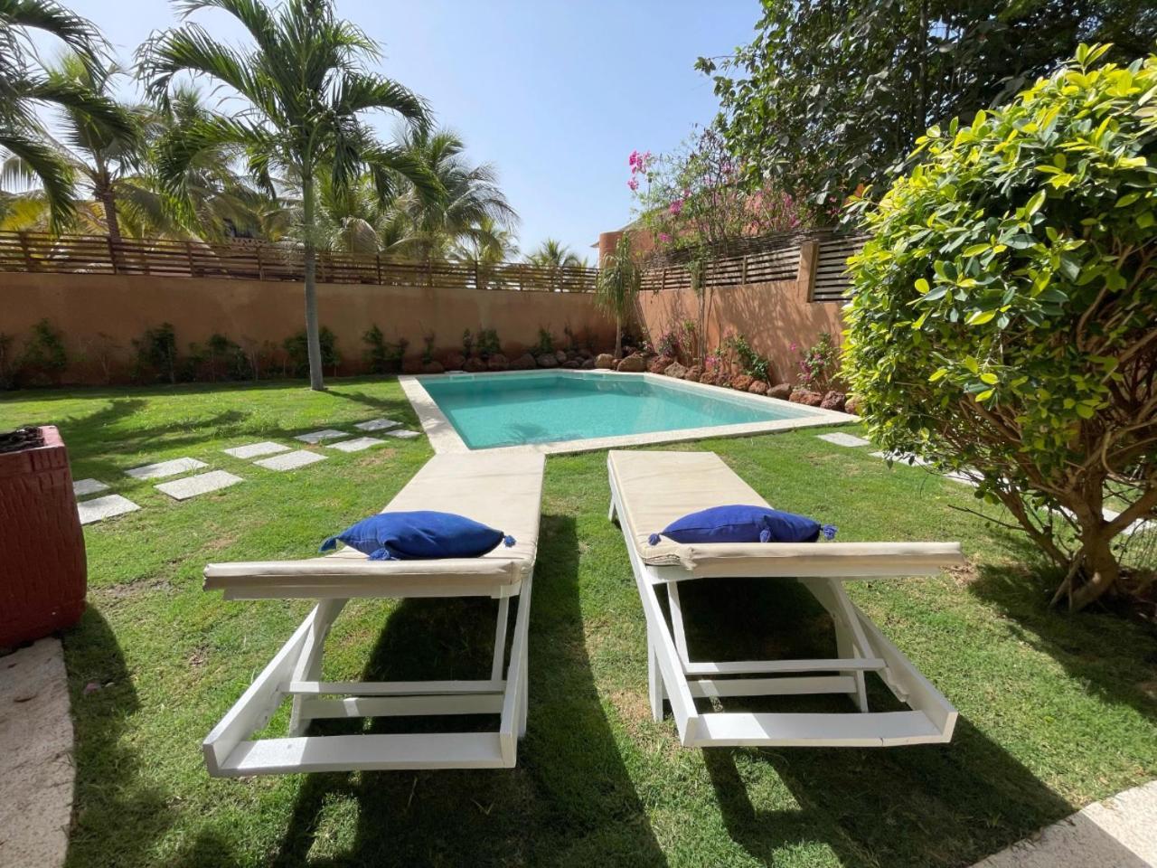 Agence Adjana Resort - Residence Du Port 3 Sali Tapé 外观 照片