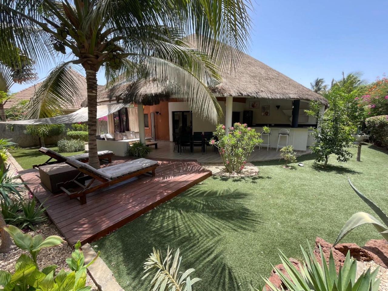 Agence Adjana Resort - Residence Du Port 3 Sali Tapé 外观 照片